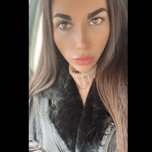 Meet your Posher, Veronica